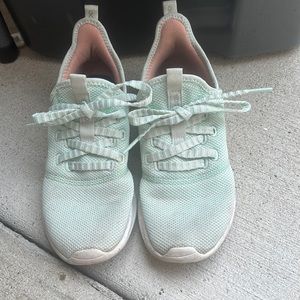 ADIDAS cloud foam tennis shoes, sneakers, mint shoes